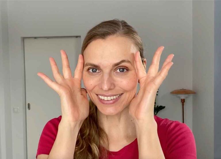 Kasvojooga tutuksi kaikki kasvojoogasta